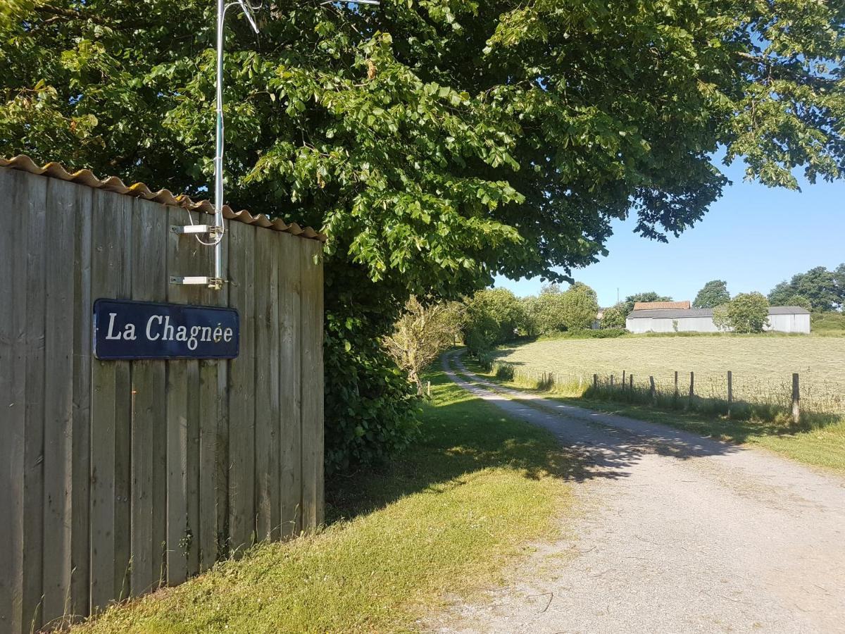 Camping De La Chagnee Saint-Aubin-le-Cloud Екстериор снимка