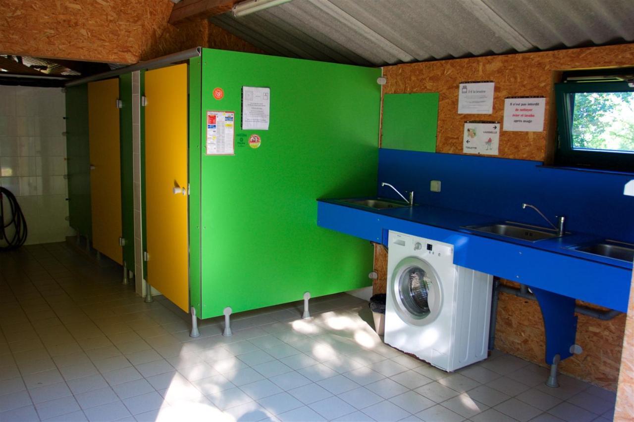 Camping De La Chagnee Saint-Aubin-le-Cloud Екстериор снимка