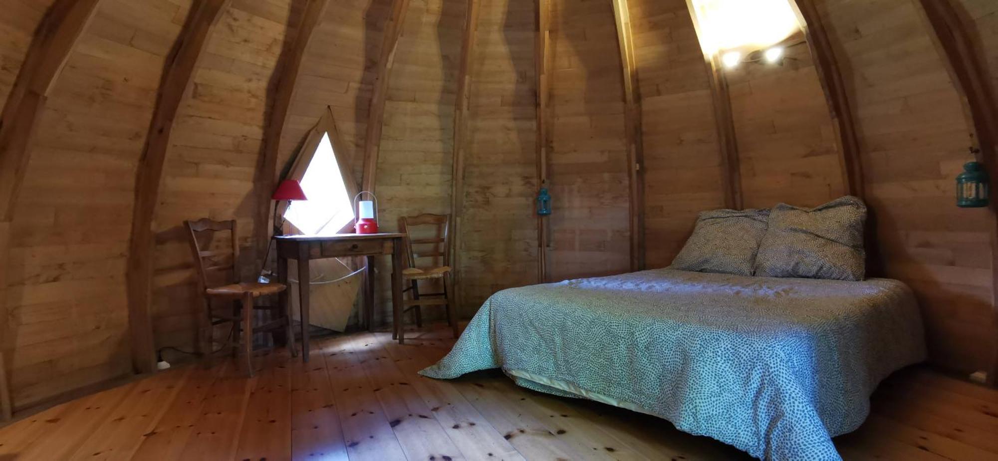 Camping De La Chagnee Saint-Aubin-le-Cloud Стая снимка